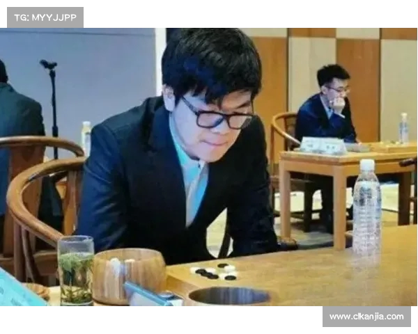起伏不定的棋局:柯洁十年后重返巅峰,历经荣耀与挑战 起伏不定的棋局:柯洁十年后重返巅峰,历经荣耀与挑战