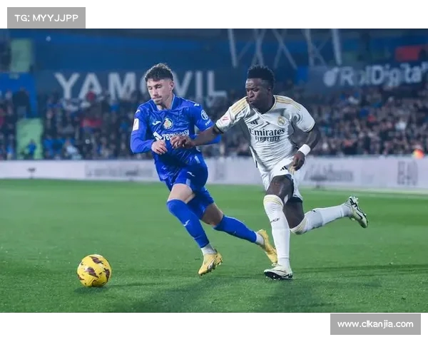 西甲赫塔菲于纳尔凌空抽射技惊四座