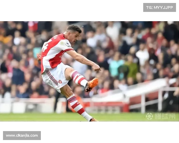 英格兰足球超级联赛：阿森纳中场扎卡远射破门