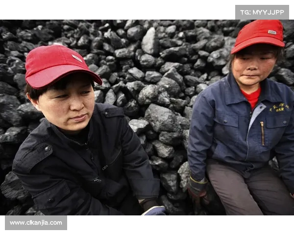 中国女留学生的心声:回国后工资仅,未来何去何从?(中国女留学生讨要工资后续) 中国女留学生的心声:回国后工资仅,未来何去何从?(中国女留学生讨要工资后续)