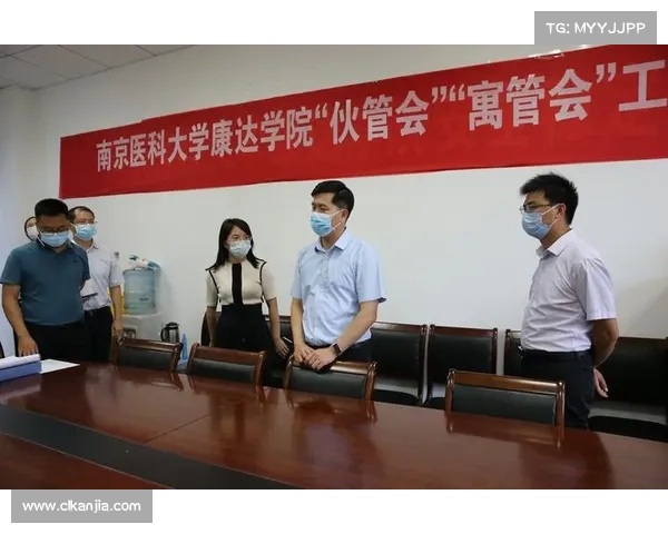南医大拒绝央视采访引发争议,知名教授直言校方低价值站位(南医大事件) 南医大拒绝央视采访引发争议,知名教授直言校方低价值站位(南医大事件)
